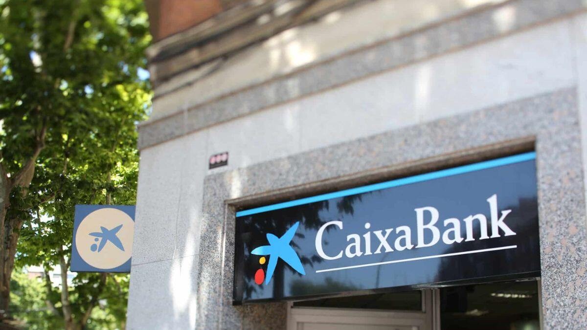 Caixabank Avisa Sobre Solicitar Un Microcr Dito