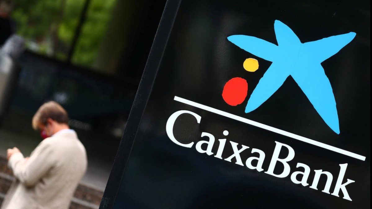 Caixabank Alerta Sobre La Nueva Estafa Que Llega A Los Clientes