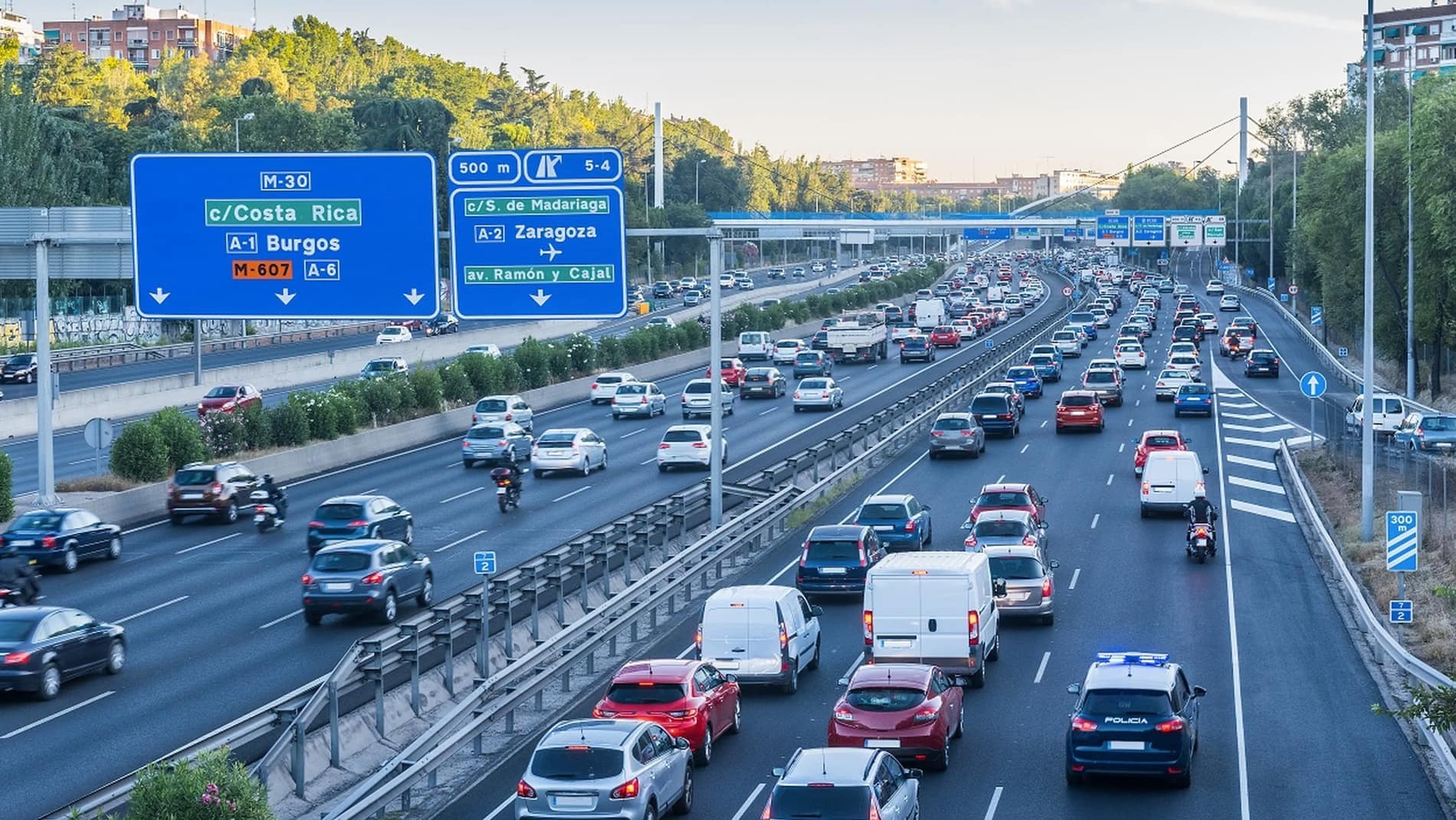 Todos los coches que no podrán circular por Madrid a partir del 1 de