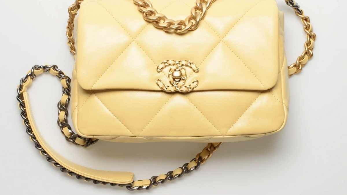 Bolso Chanel imitación Zara