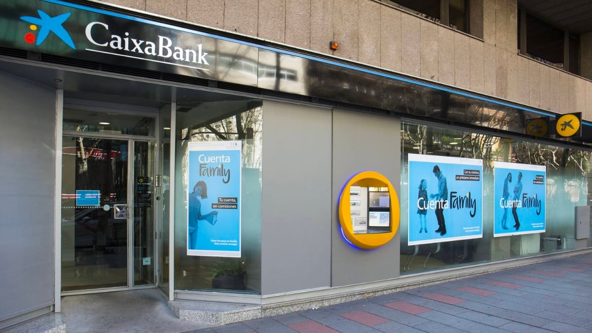 Comisiones cuentas Caixabank  Aviso importante de Caixabank a sus