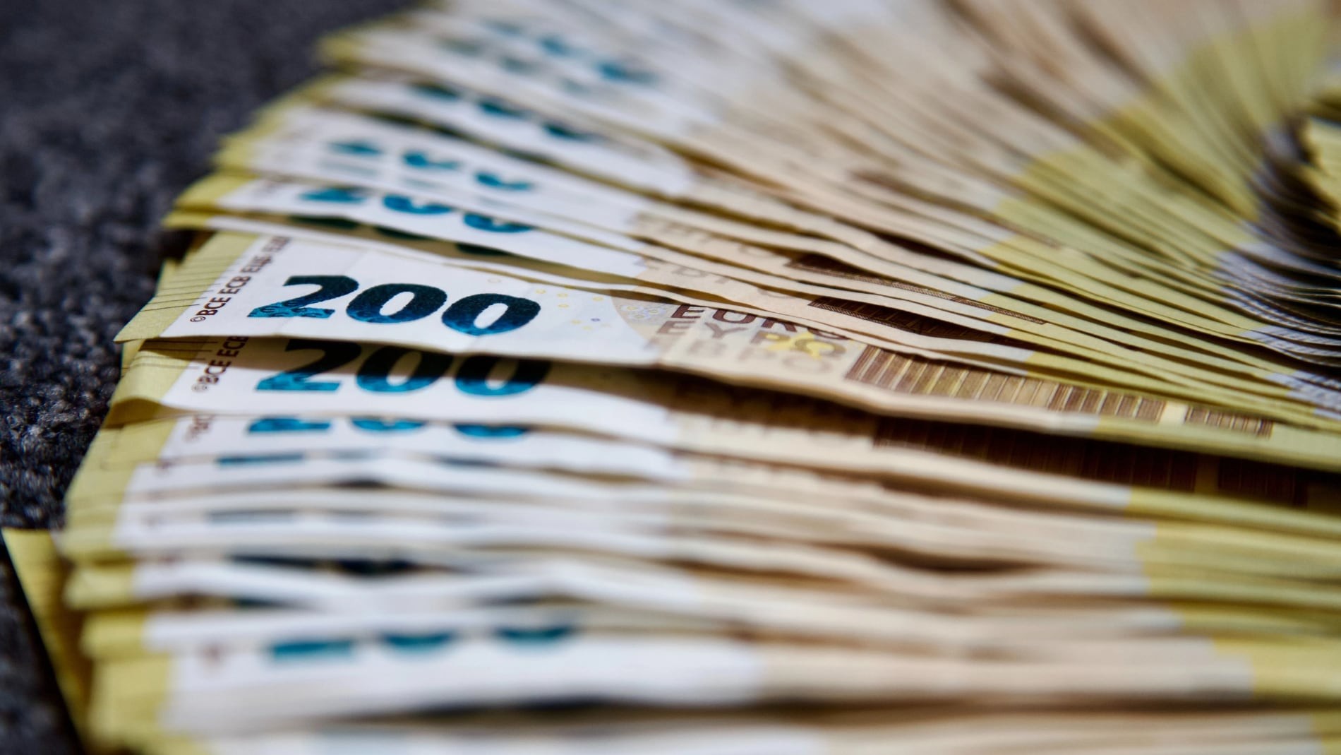 Cheque de 200 euros para hacer la compra requisitos y cuándo se podrá solicitar