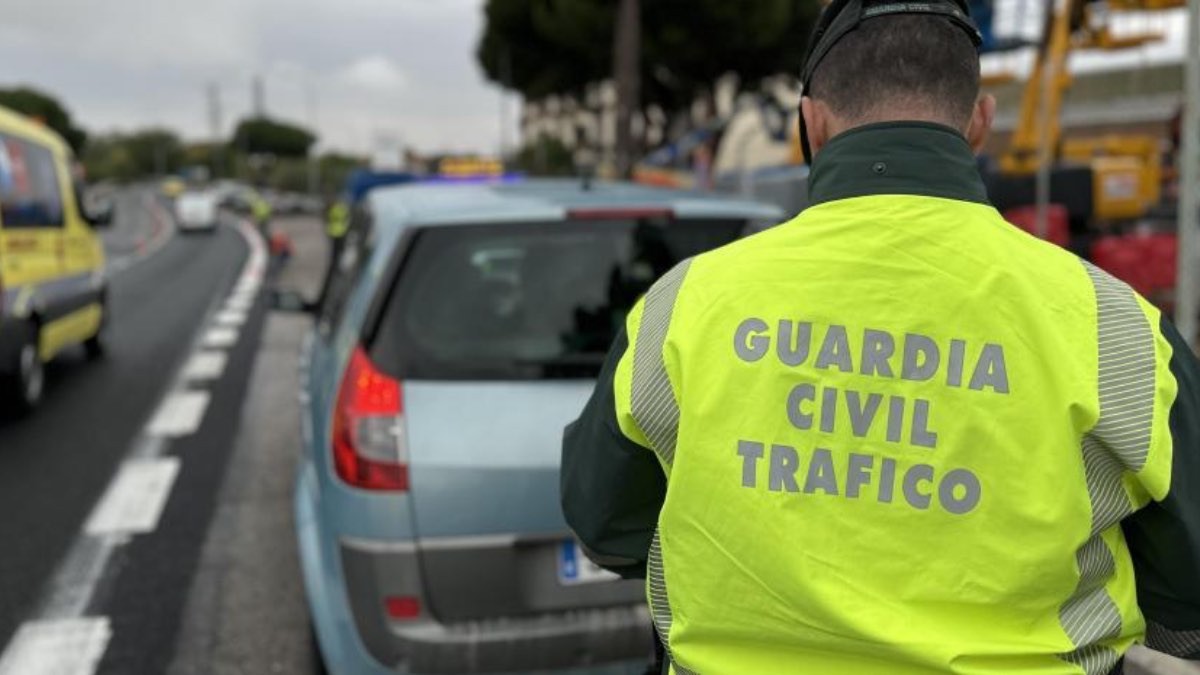 La DGT avisa que es posible conducir SIN PUNTOS en el carnet, pero solo
