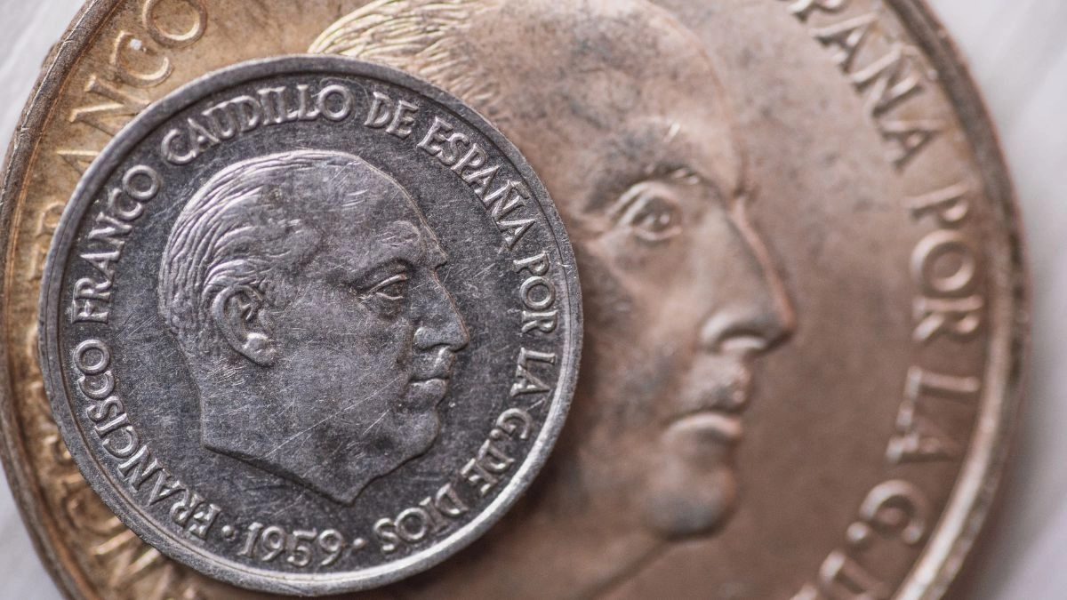 Monedas colección Del Real a la Peseta II de segunda mano por 2 EUR en Vigo  en WALLAPOP