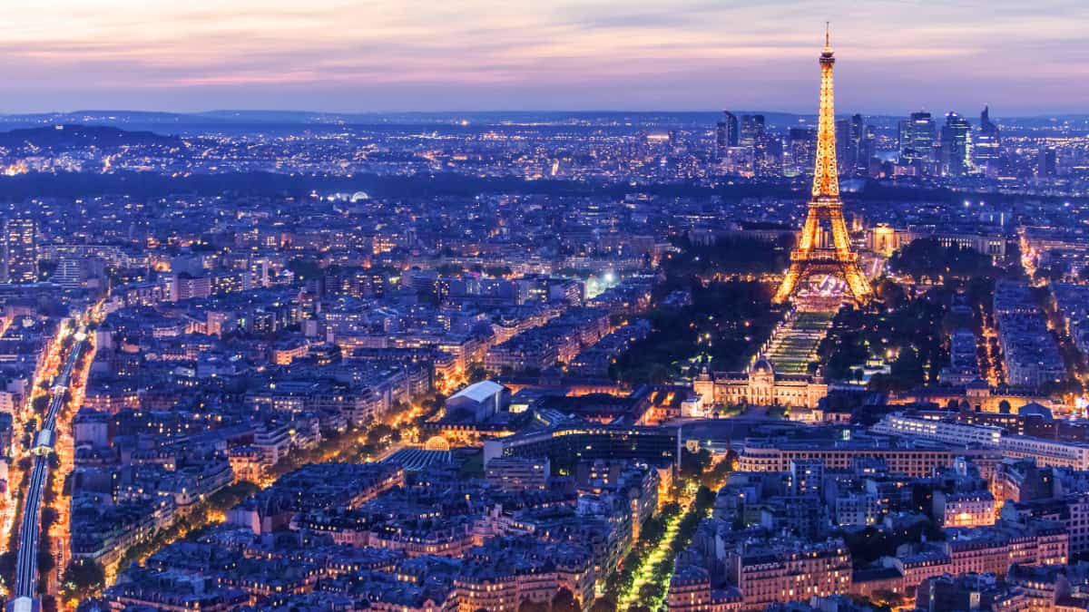 Torre Eiffel de noche, París