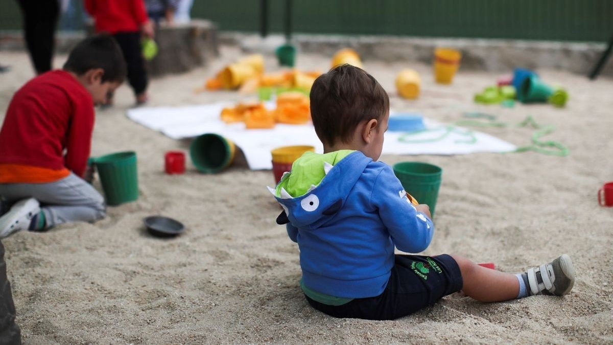 Niño en una escuela infantil