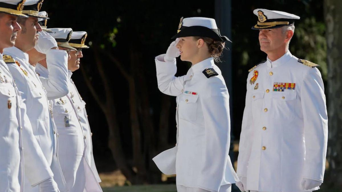 En la Academia Naval Militar de Pontevedra