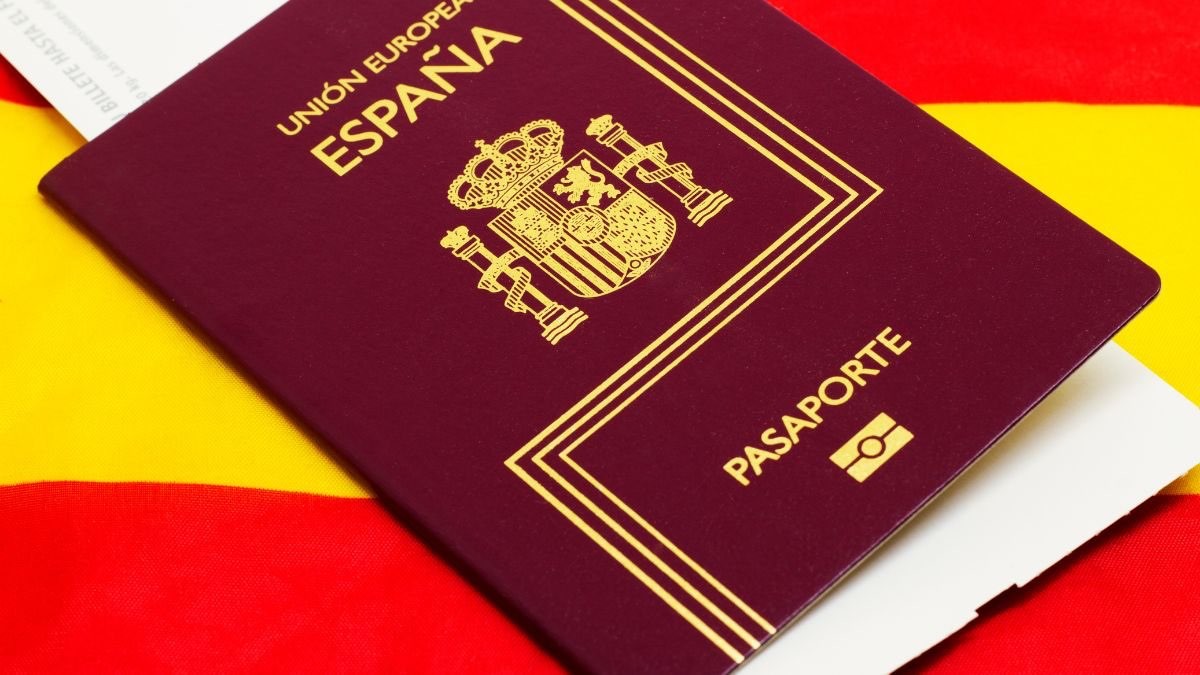 It will no longer be possible to enter with just a passport