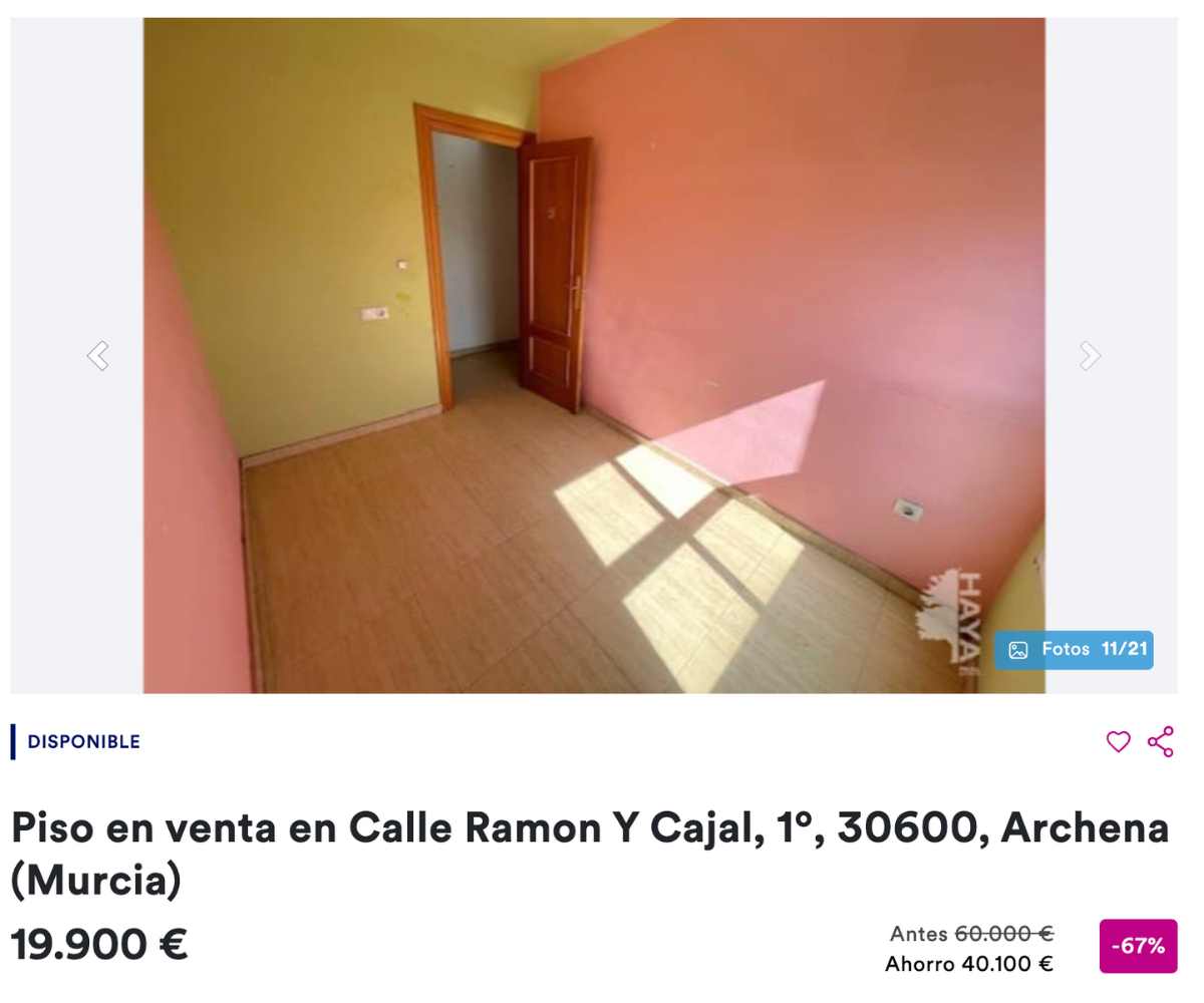 Piso en venta en Archena (Murcia) por un precio de 19.900 euros 