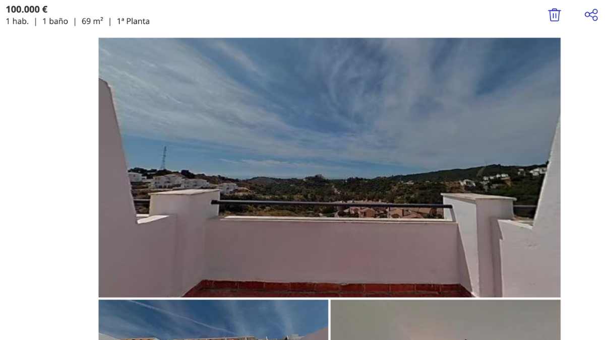 Dúplex en venta en Estepona (Málaga) por un precio de 100.000 euros 