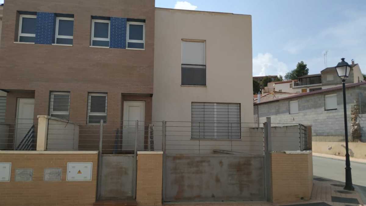 Fachada del chalet en venta de CaixaBank