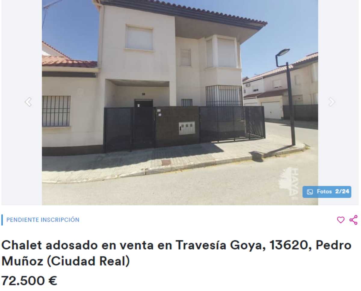 Chalet adosado en venta en Pedro Muñoz (Ciudad Real) por un precio de 72.500 euros