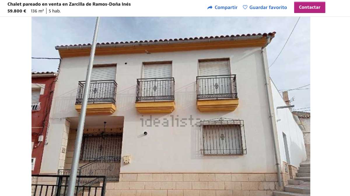 Chalet pareado en Lorca por un precio de 59.800 euros 