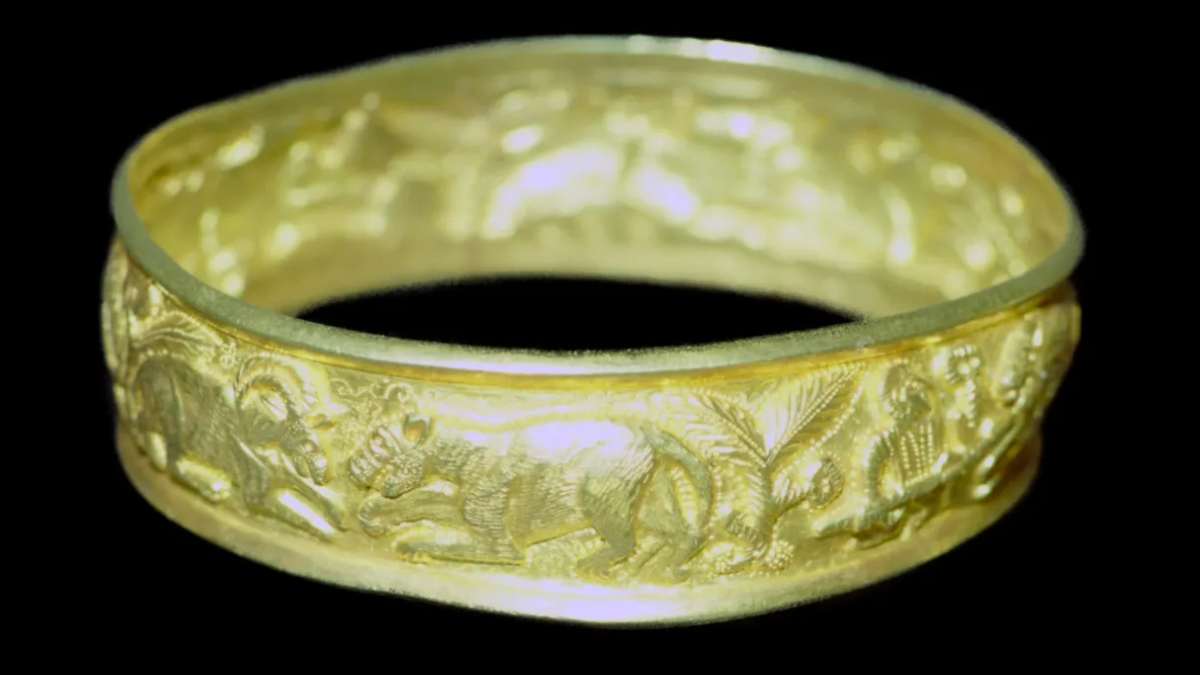 Anillo de oro antiguo