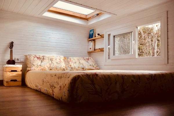 Dormitorio de la 'tiny home' de Noma House