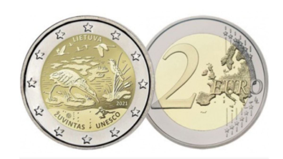 Moneda de dos euros Lituania con la imagen de la reserva de la biosfera.