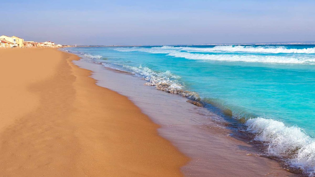 Playa de Guadarmar del Segura, en Alicante.