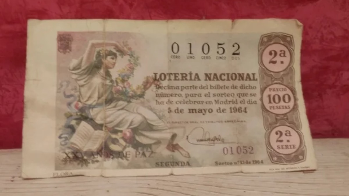 Décimo de lotería antiguo de 1964