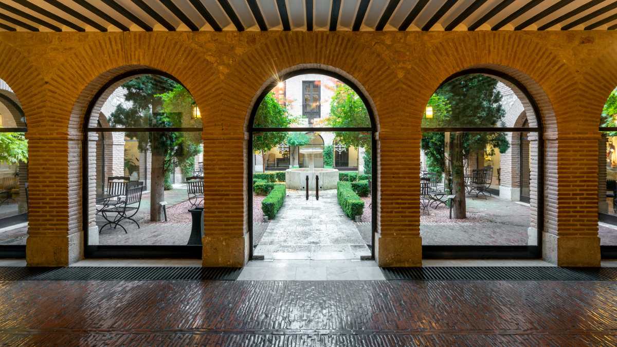 Patio del Parador de Chinchón | Paradores