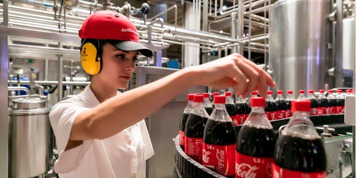 Coca-cola busca Sevilla 30 operarios para trabajar en sus